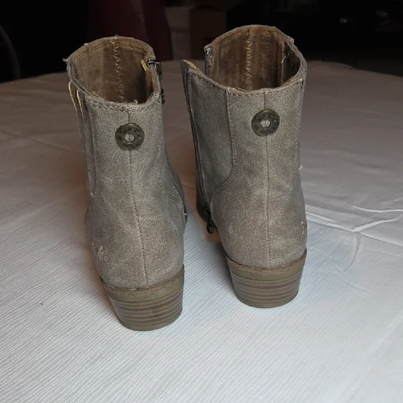 Blowfish Malibu Gray Ankle Booties,sz 8 1/2. - Picture 2 of 8